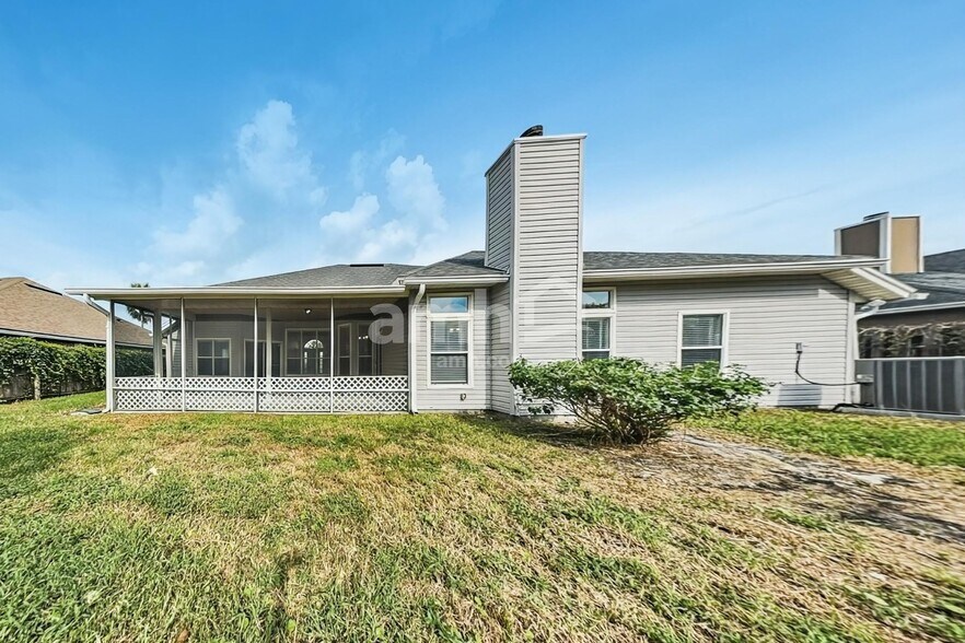 Building Photo - 157 N Lake Cunningham Ave
