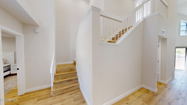 Building Photo - 416 Shoreview Dr