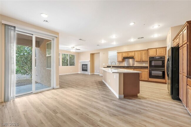 Building Photo - 9721 Sienna Valley Ave