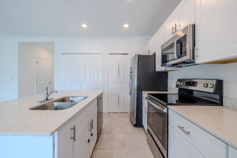 Building Photo - 14310 Oviedo Pl