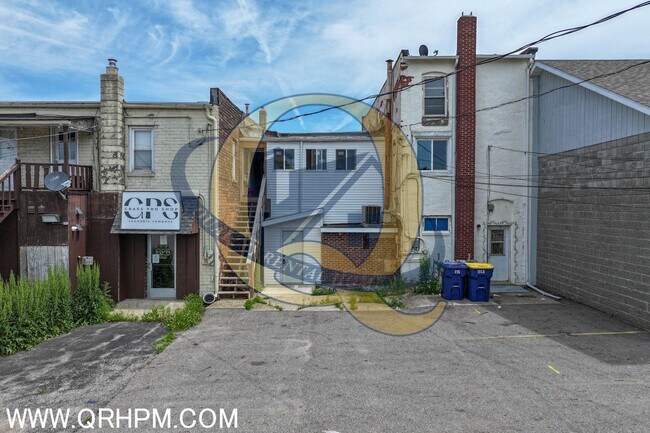 Building Photo - 111 N Shiawassee St