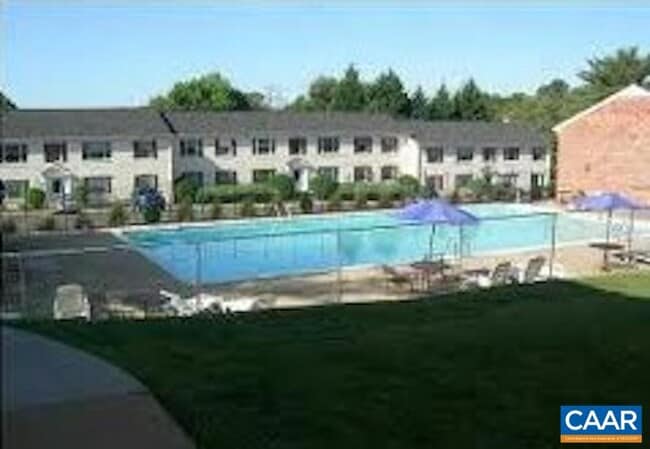 Building Photo - 111 Hessian Hills Ridge