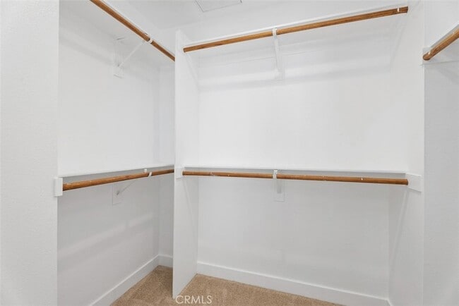 Building Photo - 123 Interval