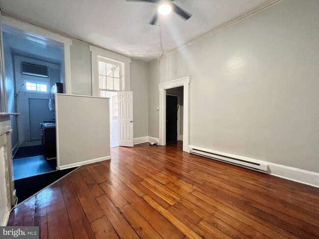 Building Photo - 735 Spruce St