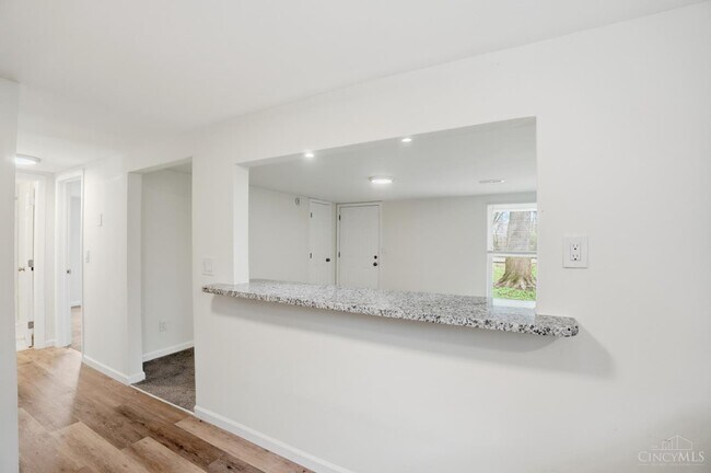 Building Photo - 12121 3rd Ave