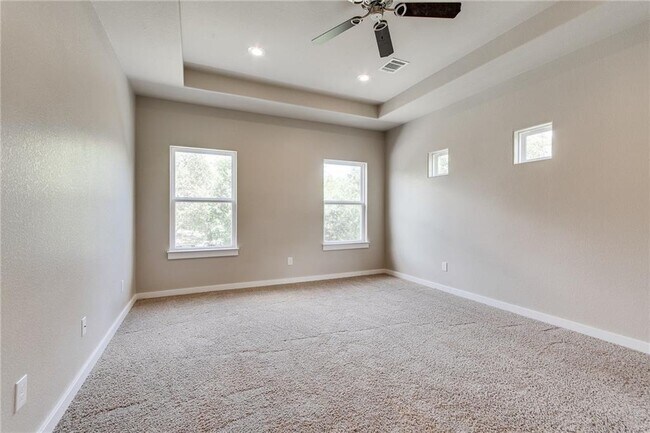 Building Photo - 3300 Elija St