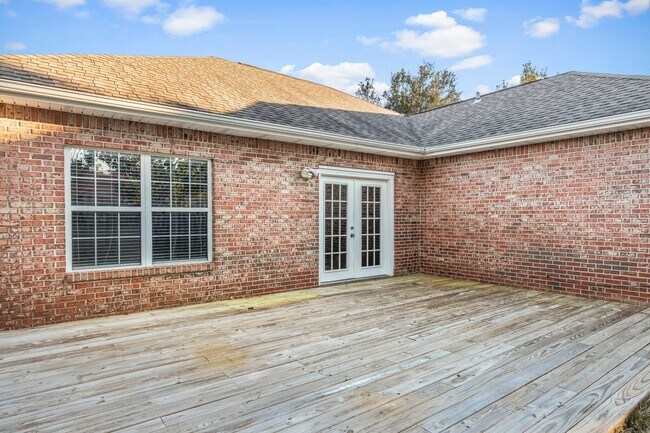 Building Photo - 1472 The Crossings