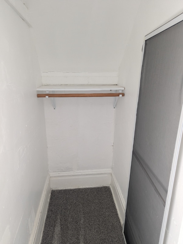 Building Photo - 2707 W 1st St