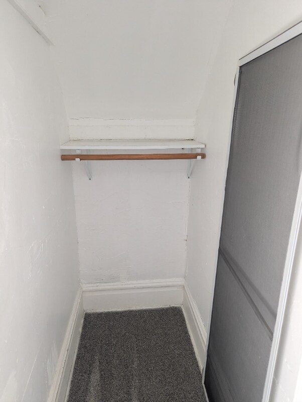 Building Photo - 2707 W 1st St