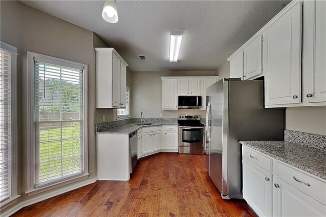 Building Photo - 4845 Ogeechee Dr