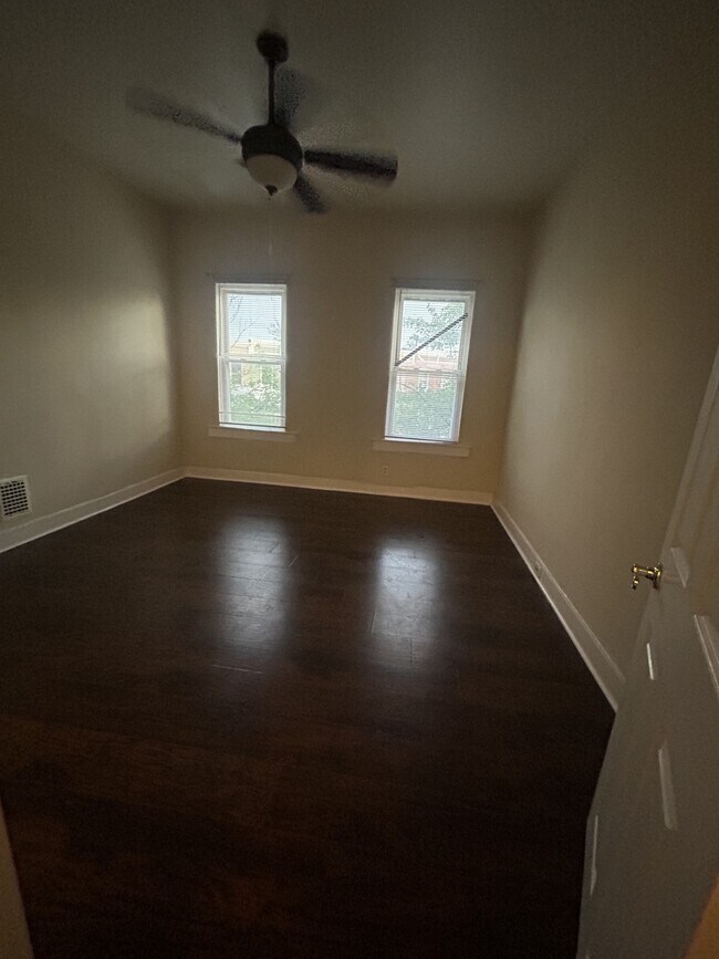 Building Photo - 1734 Normal Ave