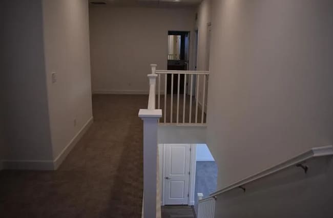 Building Photo - 8168 Oxbow Landing Loop