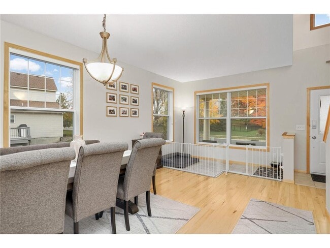 Building Photo - 14009 52nd Ave N