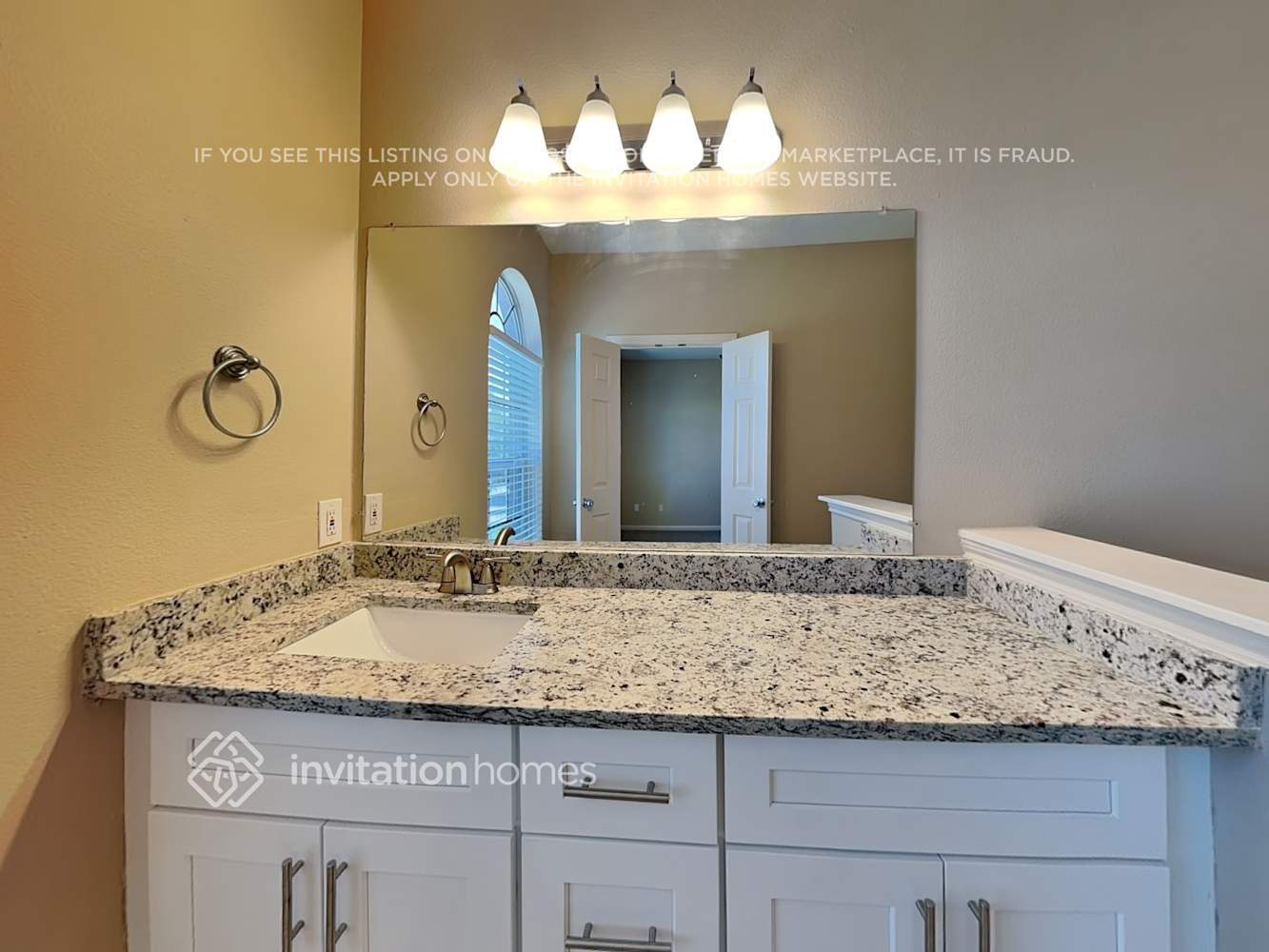 Building Photo - 12226 South Palm Lake Drive