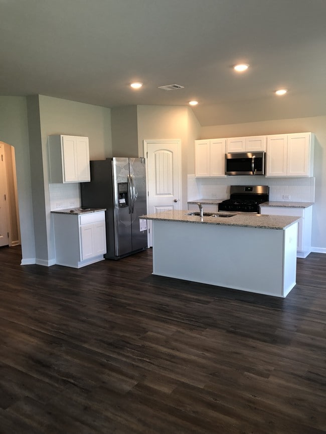 Building Photo - 10552 Tumbleweed Dr