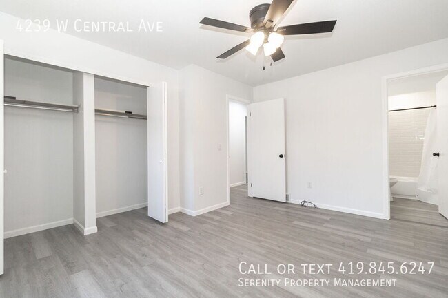 Building Photo - 4239 Central Ave