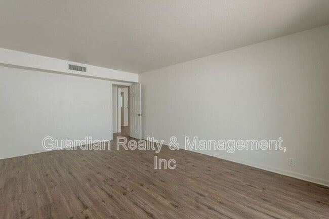 Building Photo - 3401 N 37th St