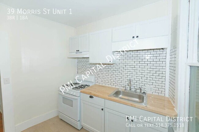 Building Photo - 39 Morris St