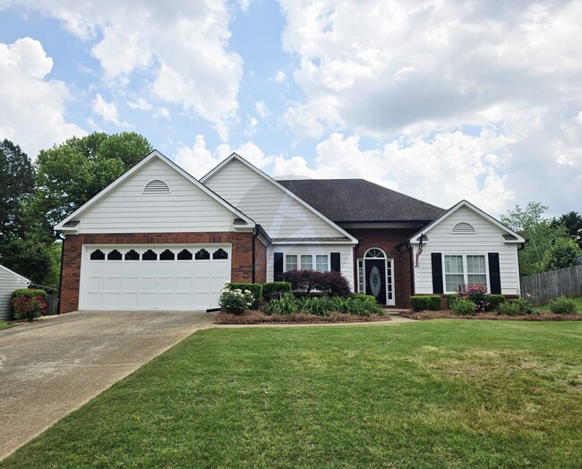 Primary Photo - 130 Eagle Glen Dr