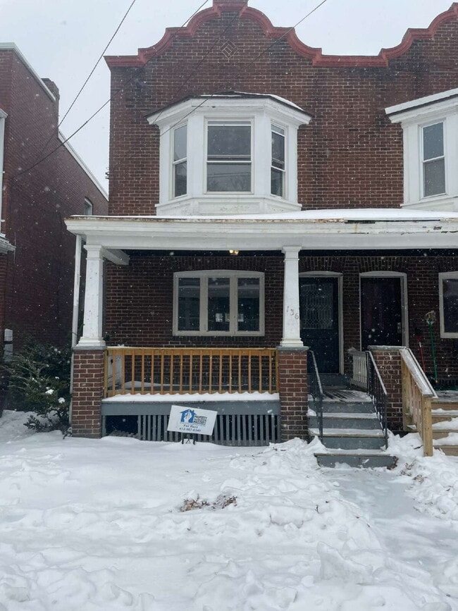 Building Photo - Cozy 3-Bedroom in Greensburg – Walk to Shopping & Dining!