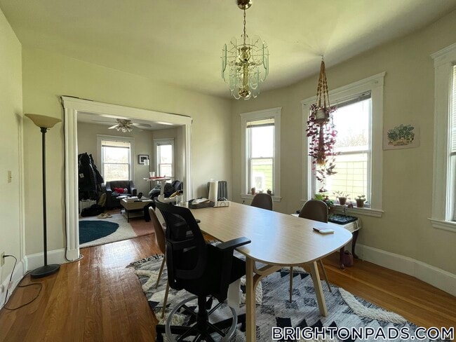 Building Photo - 40 Tremont St