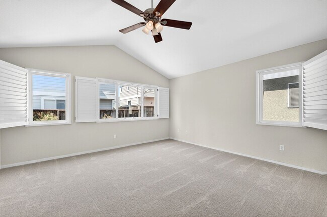 Building Photo - Renovated Court Location Beauty – Spacious 4BD Home Near Pleasant Hill!