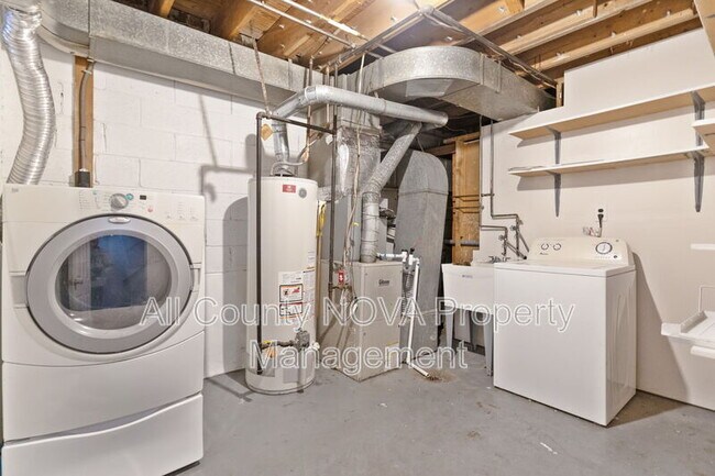 Building Photo - 50 Old Enterprise Rd