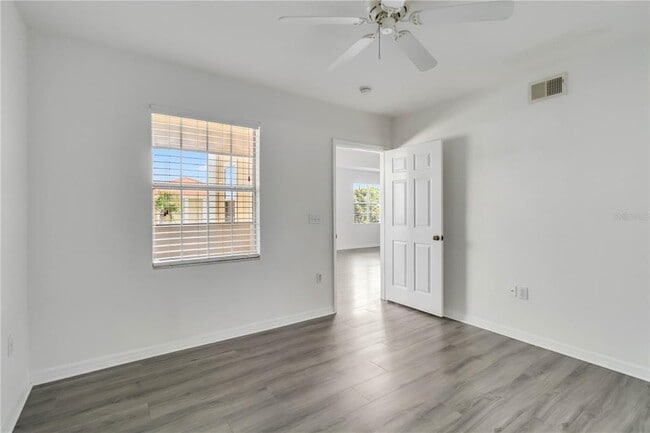 Building Photo - 1010 Villagio Cir