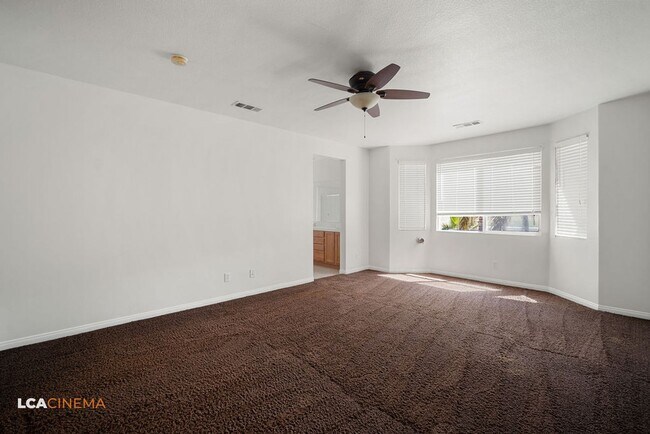 Building Photo - 5107 Via Palermo Dr