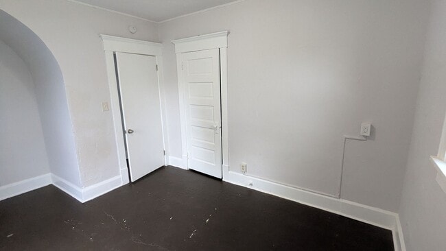 Building Photo - Charming Home for Rent in Scenic Canton: Y...