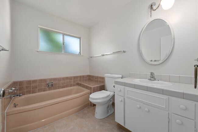 Building Photo - Single Family Home in Great West San Jose Neighborhood