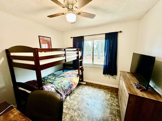 Building Photo - 226 Co Rd 217