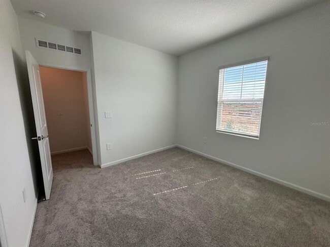 Building Photo - 6097 Meditation Dr