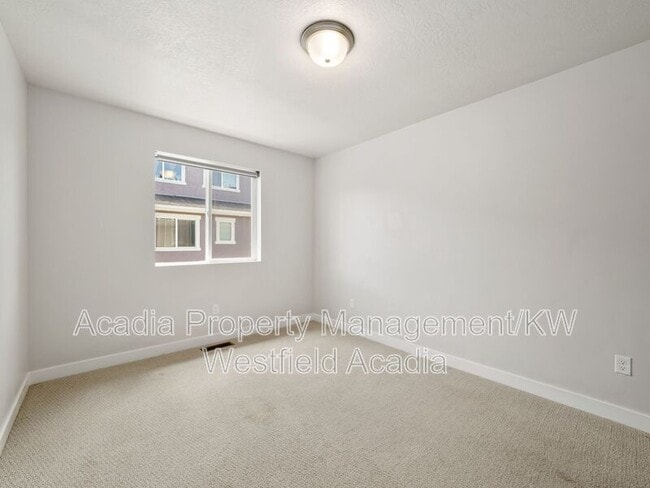 Building Photo - 15083 S Reins Wy