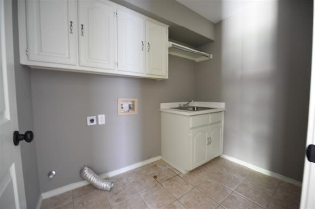 Building Photo - 2701 Creekside Way