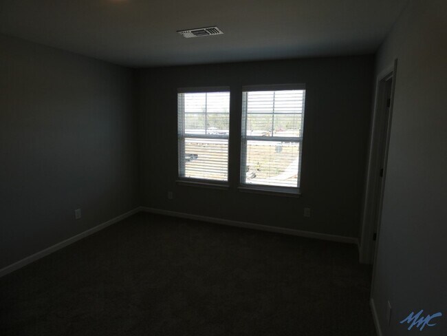 Building Photo - 5707 Dockside Dr