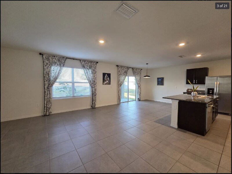 Building Photo - 5977 Briar Rose Wy