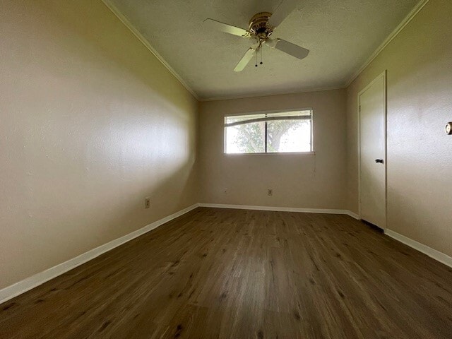 Building Photo - 2726 Mesquite Dr