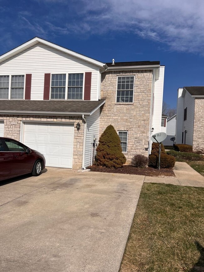 Building Photo - PRICE REDUCTION Available July 2026! Monthly rent $1,700