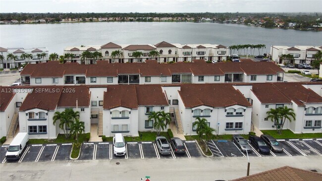 Building Photo - 12527 NW 11th Ln