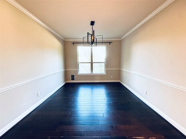 Building Photo - 8102 Conner Cove