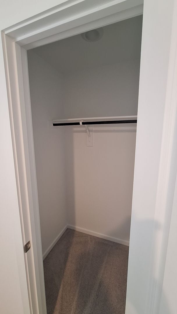 Building Photo - NEWLY BUILT 4 bedroom 2.5 Bath Single *1.5...