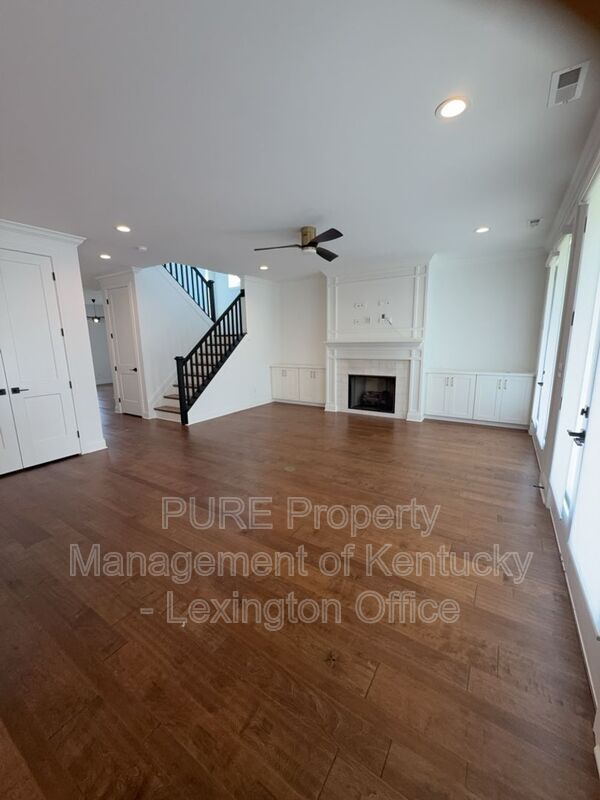 Building Photo - 1089 Squirrel Nest Ln
