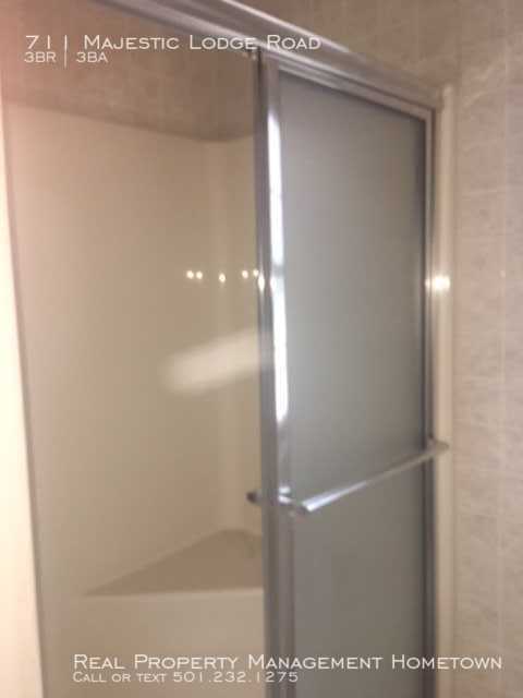 Building Photo - LAKE HOUSE WITH CHARACTER AND CHARM