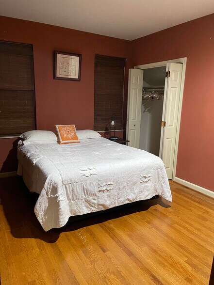 Bedroom 2 - 1914 5th St NW