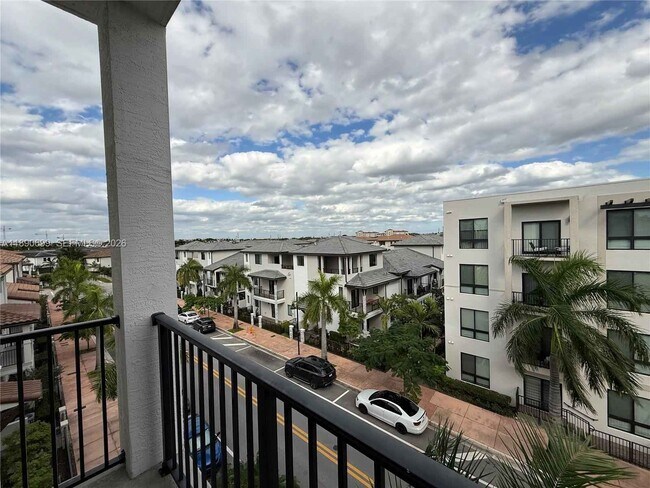 Building Photo - 8301 NW 41st St