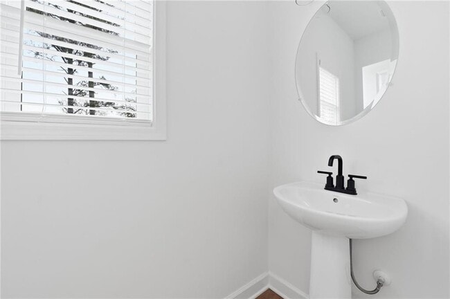 Building Photo - 1914 Cassia Aly