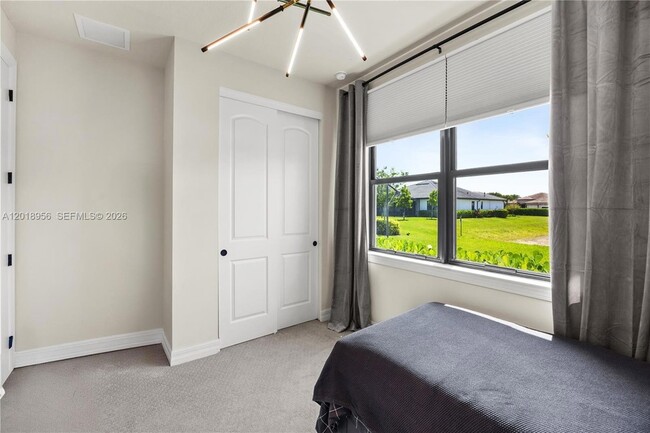 Building Photo - 4549 Pinehurst Trl W