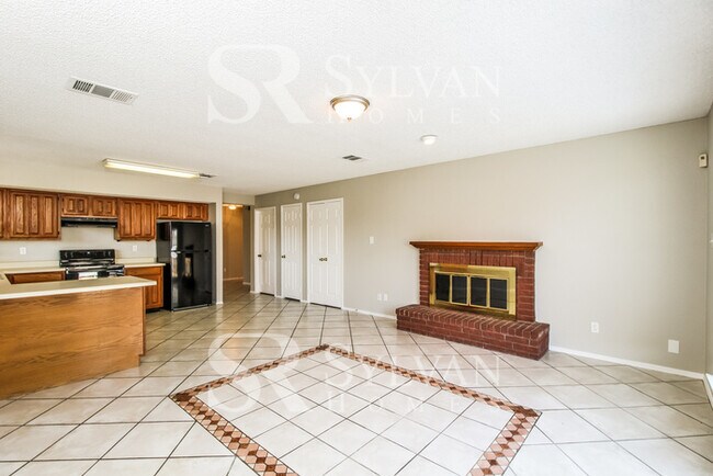 Building Photo - The Lifestyle You Deserve.