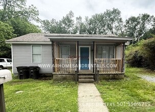 Building Photo - 133 Joiner Ave